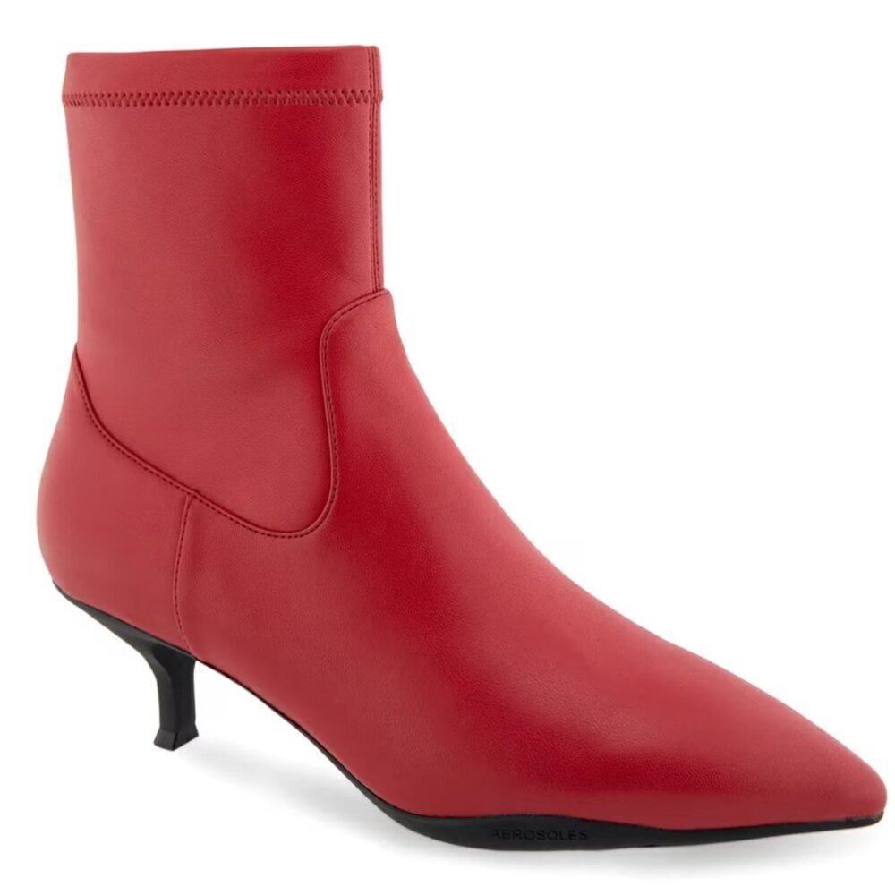 NWT Aerosoles Lasko Booties in Red